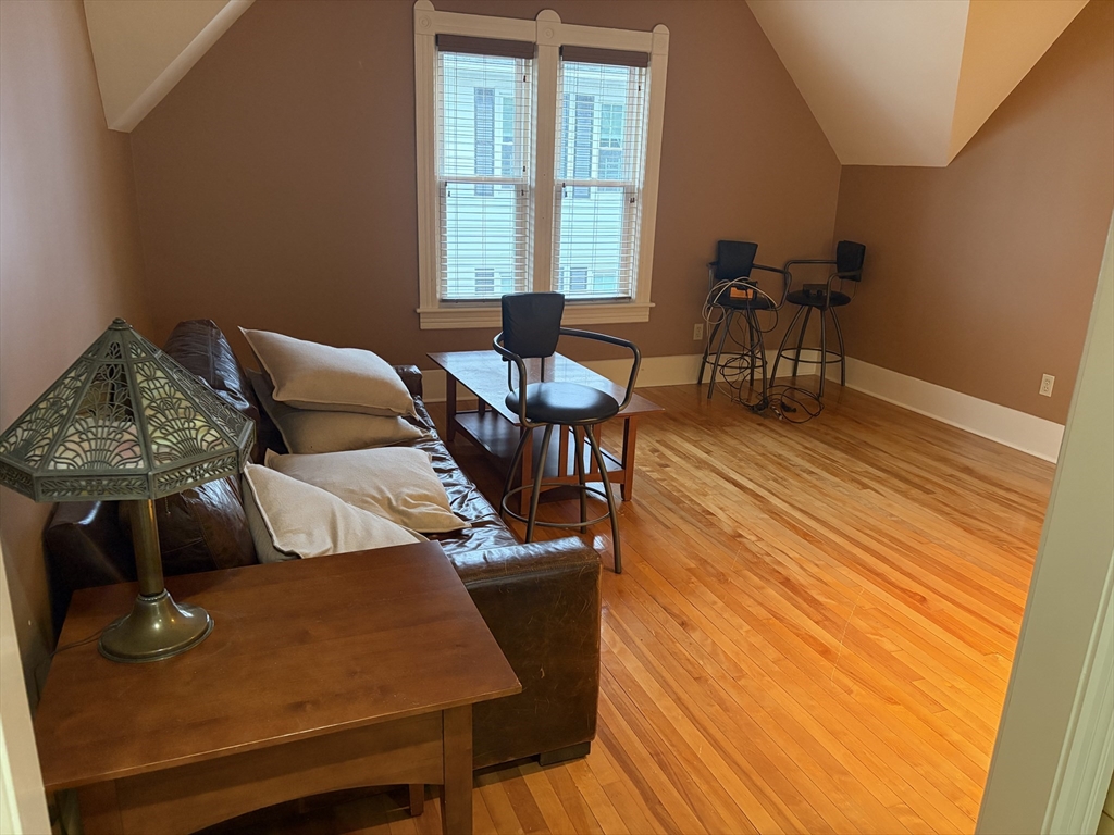 87 June Street, Unit 2 Worcester, MA 01602 - Photo 3 of 7