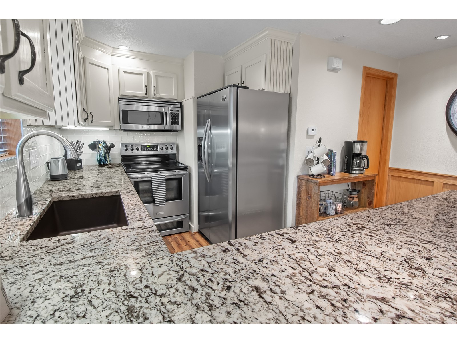344 Riley Road Silverthorne, CO 80498 - Photo 19 of 44 Gallery Image 19