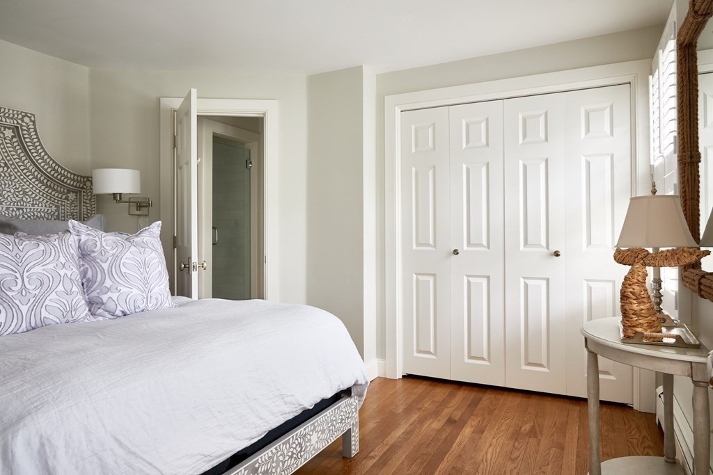 28 Pleasant Street Nantucket, MA 02554 - Photo 18 of 30