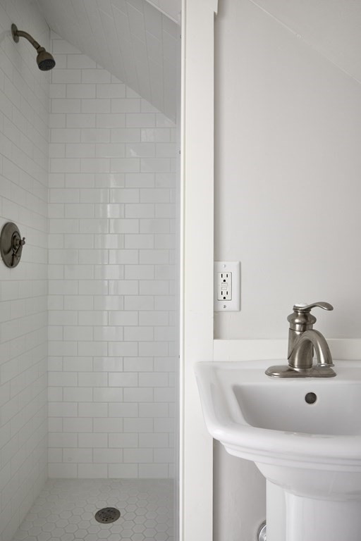 28 Pleasant Street Nantucket, MA 02554 - Photo 20 of 30