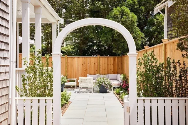 $14,500 | 28 Pleasant Street, Nantucket, MA 02554