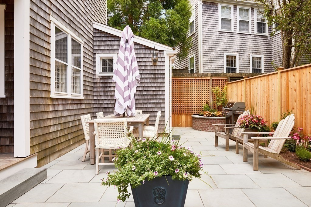 28 Pleasant Street Nantucket, MA 02554 - Photo 27 of 30