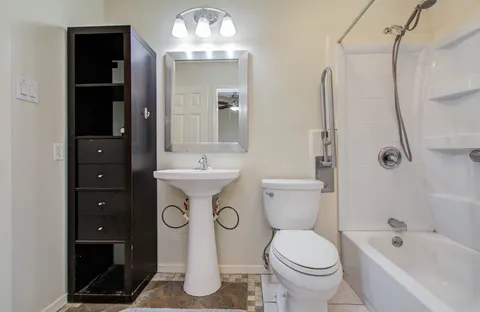 $214,900 | 7902 White Swan Drive, Humble, TX 77396