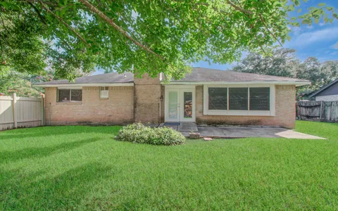 $214,900 | 7902 White Swan Drive, Humble, TX 77396