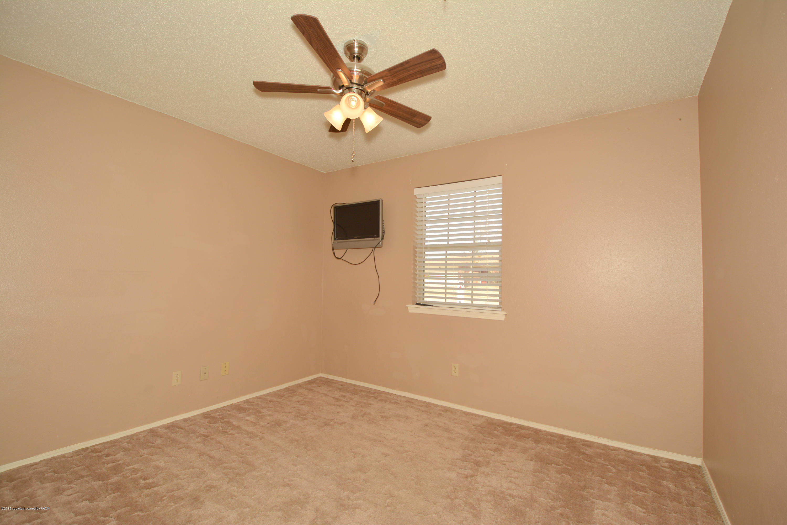 5212 South Fannin Street Amarillo, TX 79110 - Photo 15 of 25 15 Bedroom 2