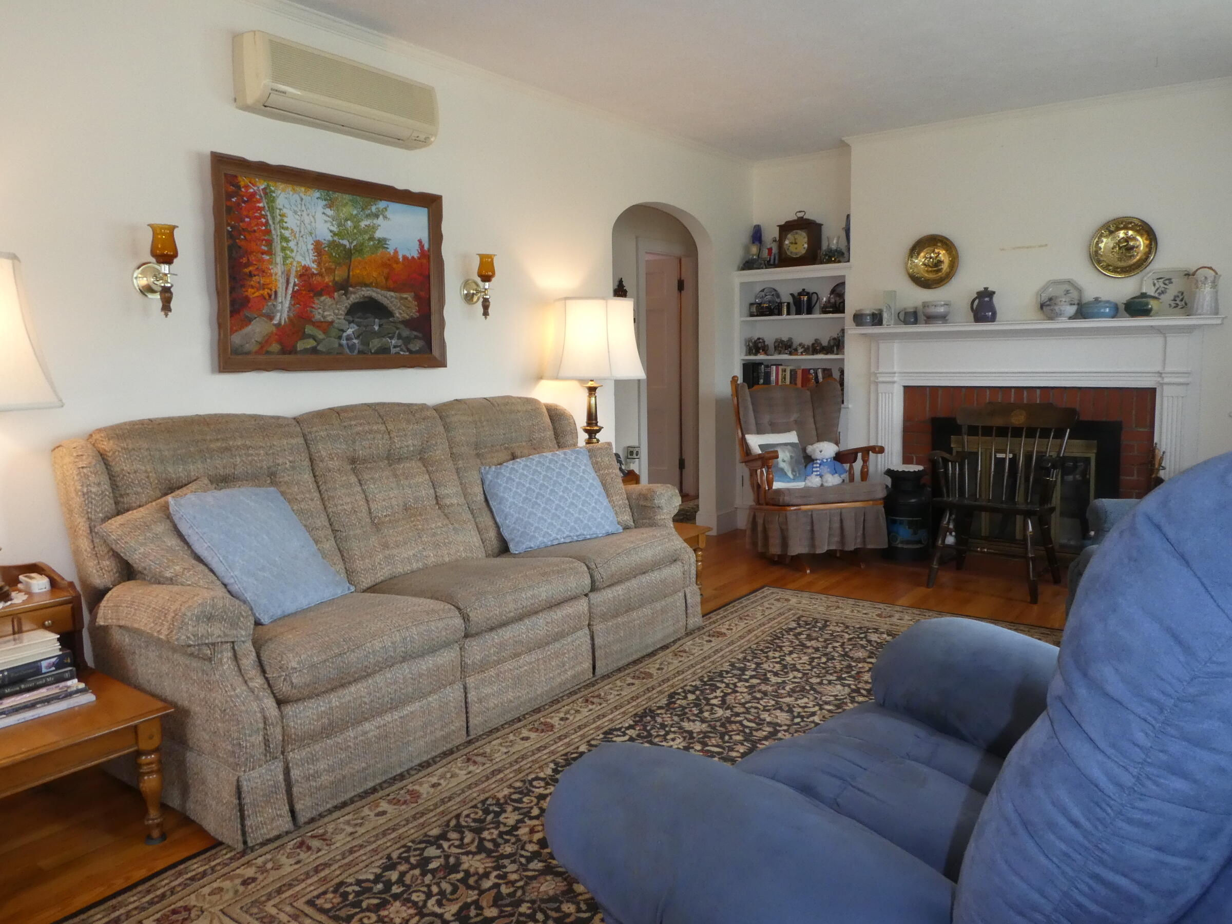 19 Bridgton Road East Baldwin, ME 04024 - Photo 15 of 27 Living Room