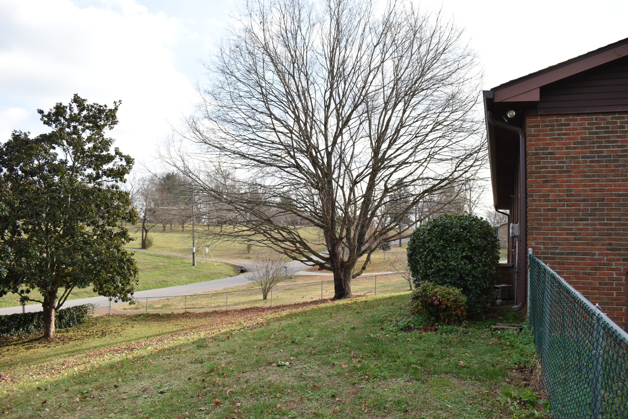 1109 Ridgecrest Drive Dickson, TN 37055 - Photo 9 of 28 Gallery Image 9