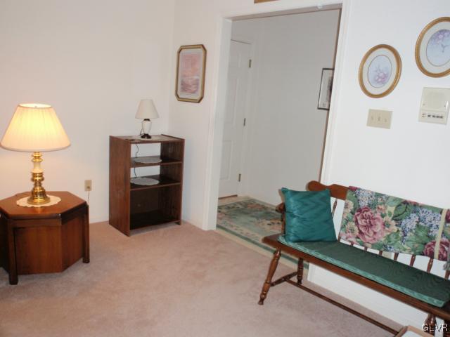 895 Cold Spring Road, Unit 4 Allentown, PA 18103 - Photo 5 of 16 Gallery Image 5