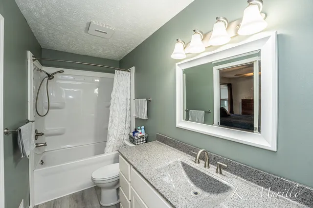 $347,000 | 11384 Prairie Avenue, Allendale, MI 49401