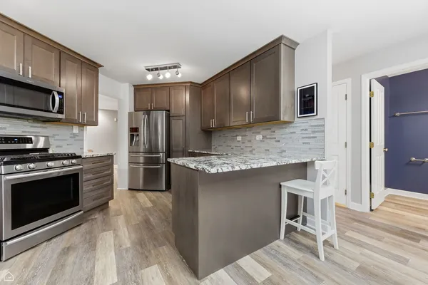 $299,900 | 3604 Robert Court, Hazel Crest, IL 60429