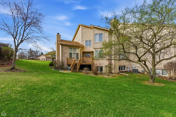 $299,900 | 3604 Robert Court, Hazel Crest, IL 60429