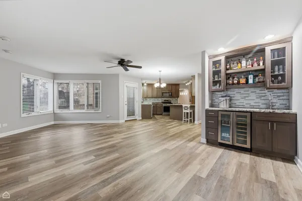 $299,900 | 3604 Robert Court, Hazel Crest, IL 60429