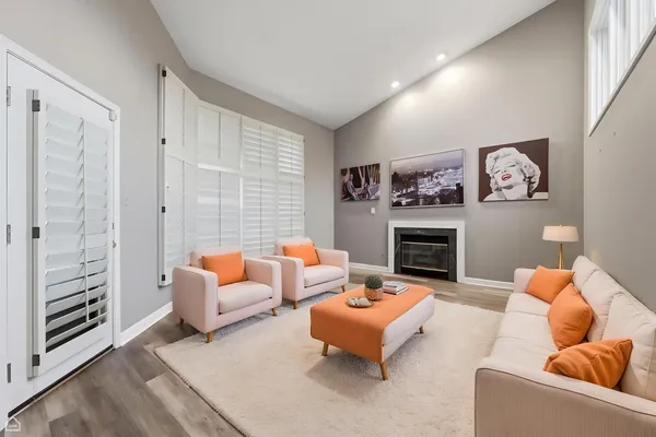 $299,900 | 3604 Robert Court, Hazel Crest, IL 60429