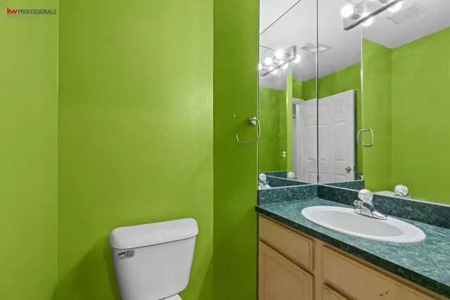 $179,000 | 23348 Redman Court, Trenton, MI 48183