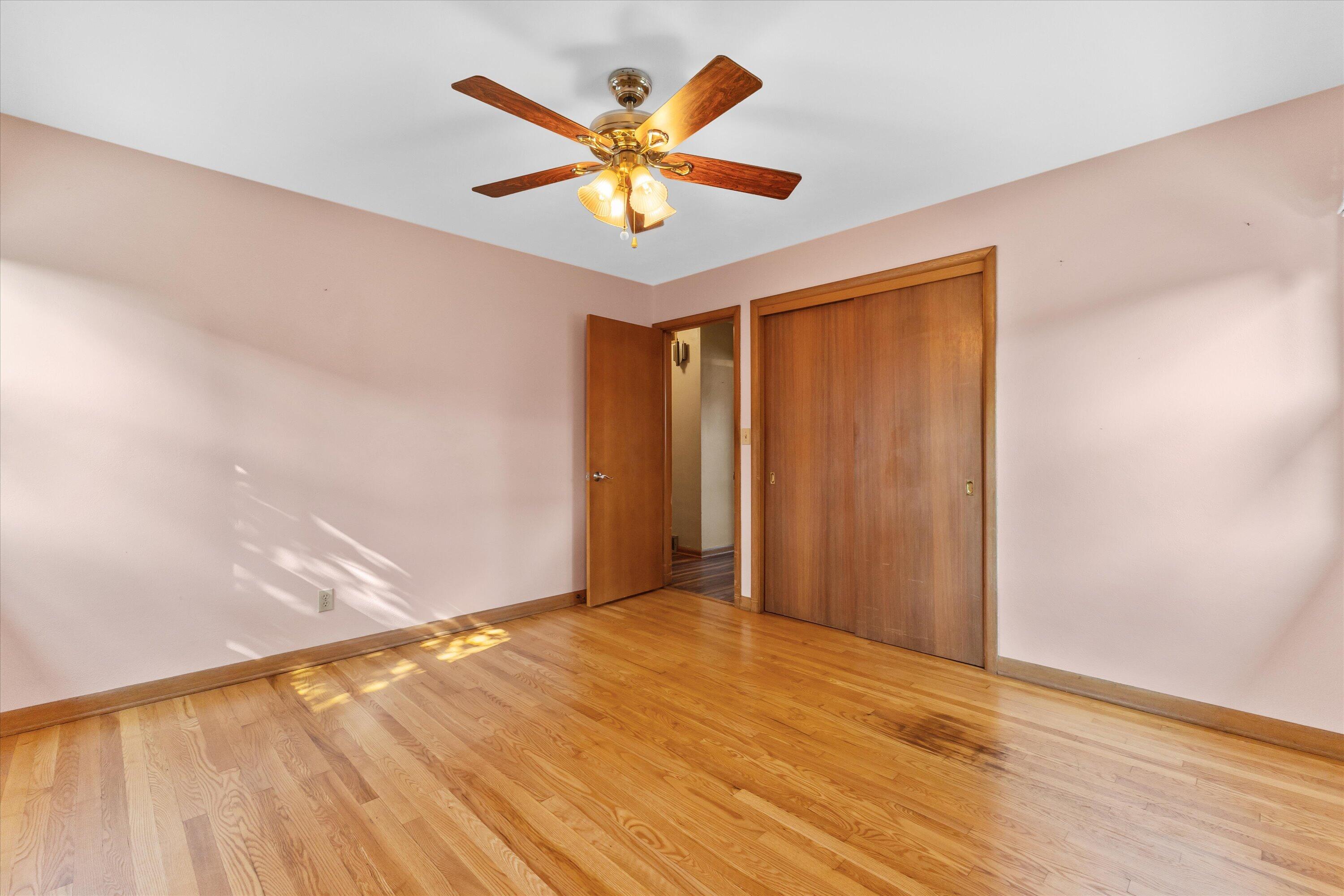 4107 Graceland Boulevard Racine, WI 53405 - Photo 15 of 30 Bedroom