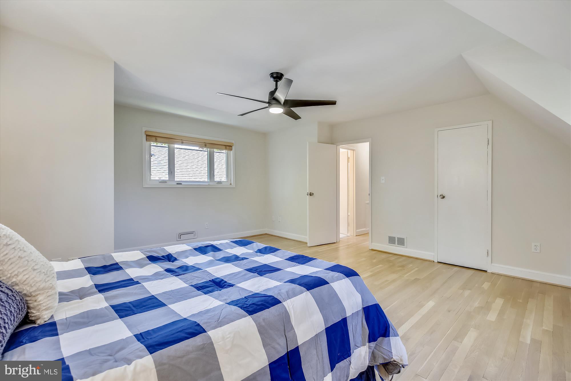 4400 Rosedale Avenue Bethesda, MD 20814 - Photo 41 of 82 Gallery Image 41