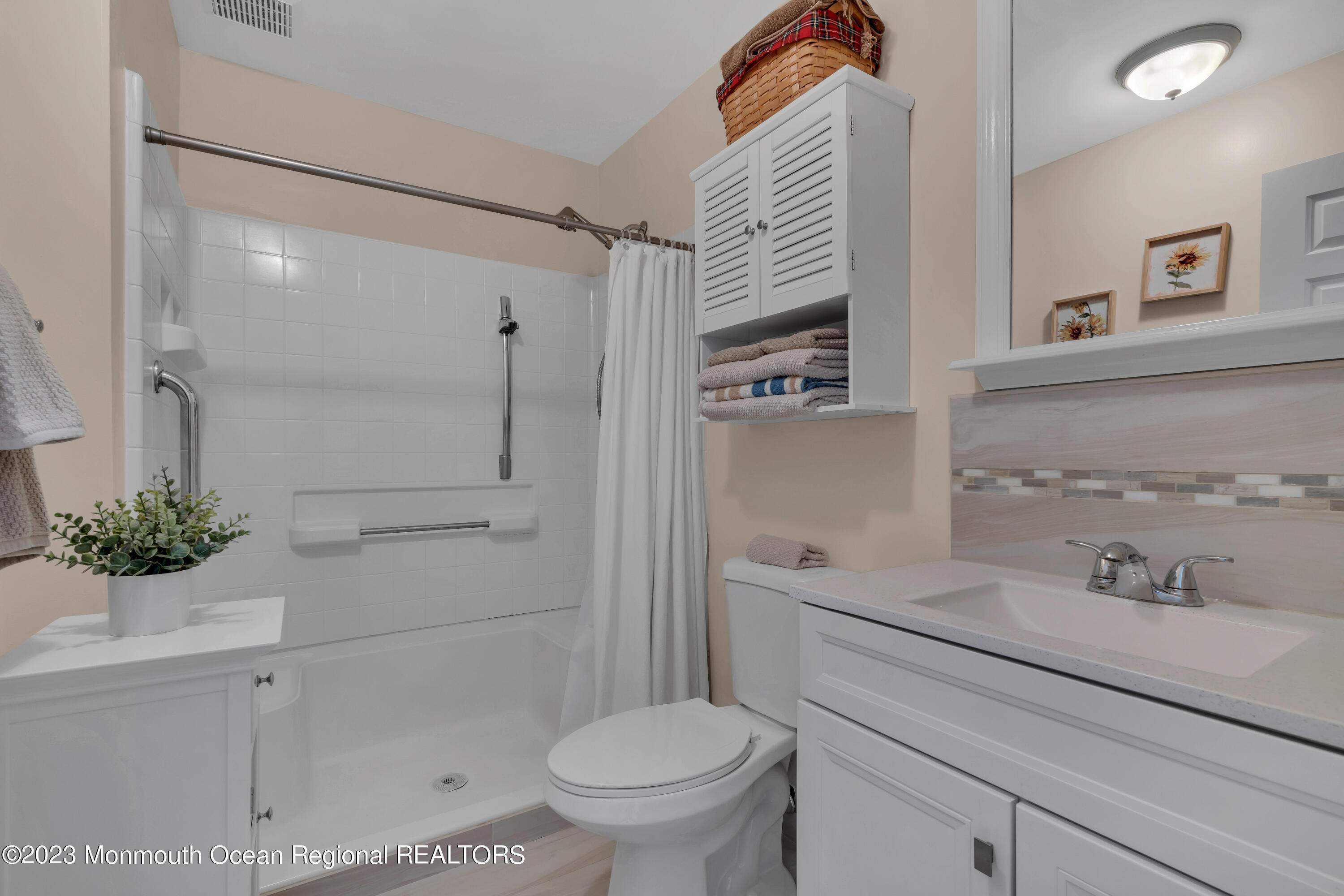 15 Old Scots Road Marlboro, NJ 07746 - Photo 33 of 59 035_dsc08029bbb