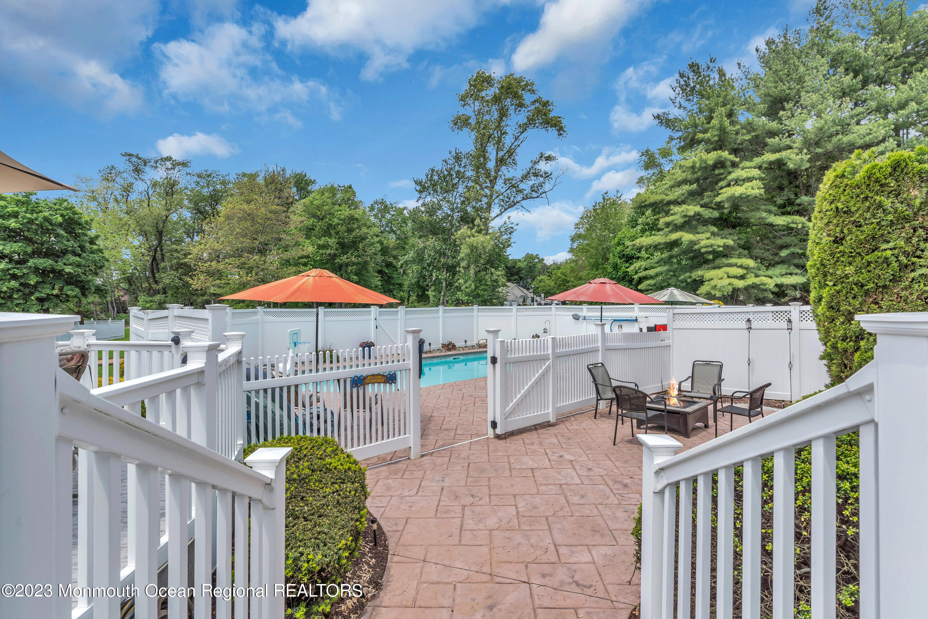 15 Old Scots Road Marlboro, NJ 07746 - Photo 49 of 59 Rear Deck