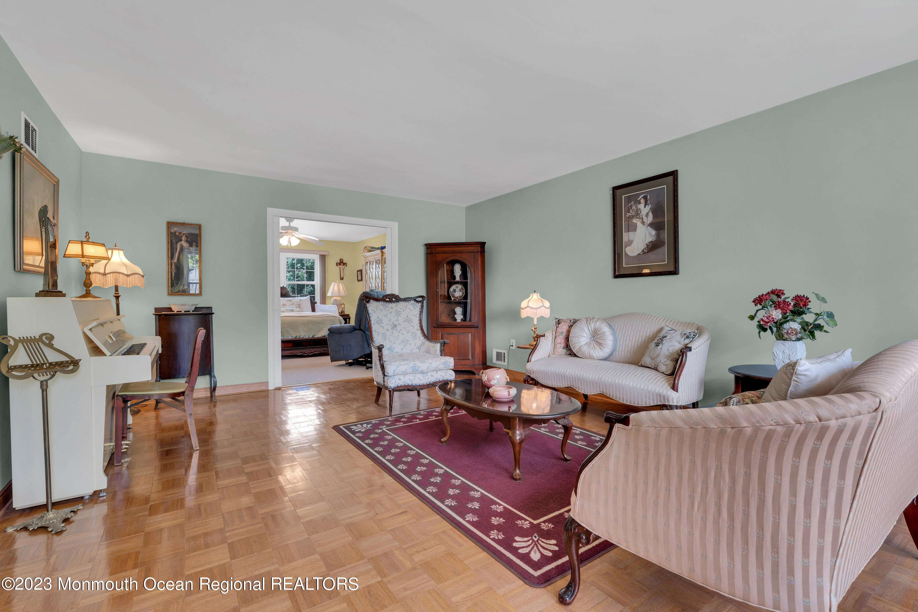 15 Old Scots Road Marlboro, NJ 07746 - Photo 7 of 59 a living room with furniture and wooden floor