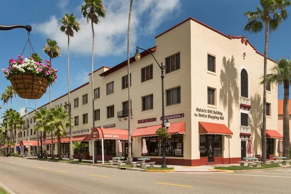 $4,500 | 1211 Southland Road, Venice, FL 34293