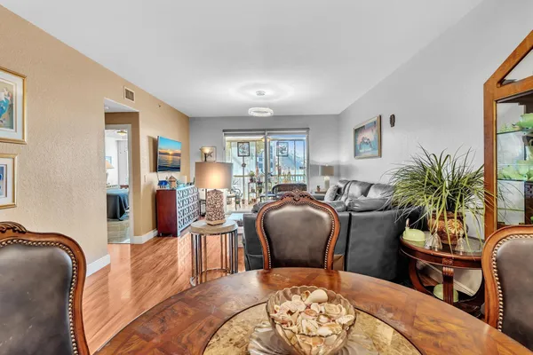 $264,997 | 7727 Southampton Terrace, Unit 202, Fort Lauderdale, FL 33321