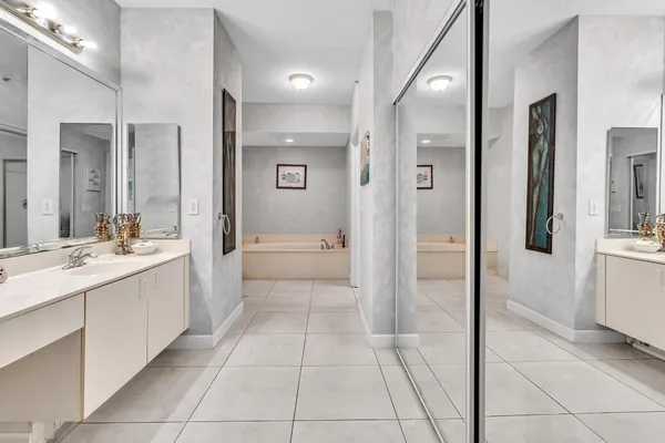 $264,997 | 7727 Southampton Terrace, Unit 202, Fort Lauderdale, FL 33321