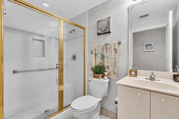 $264,997 | 7727 Southampton Terrace, Unit 202, Fort Lauderdale, FL 33321