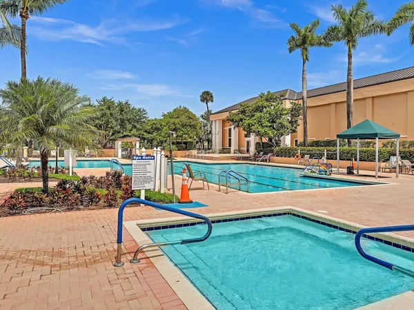 $264,997 | 7727 Southampton Terrace, Unit 202, Fort Lauderdale, FL 33321