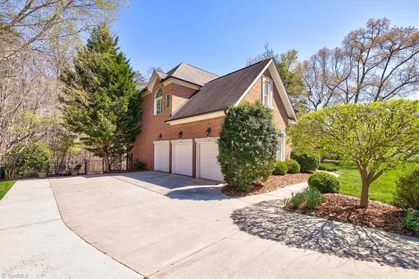 $815,000 | 7626 Henson Forest Drive, Summerfield, NC 27358