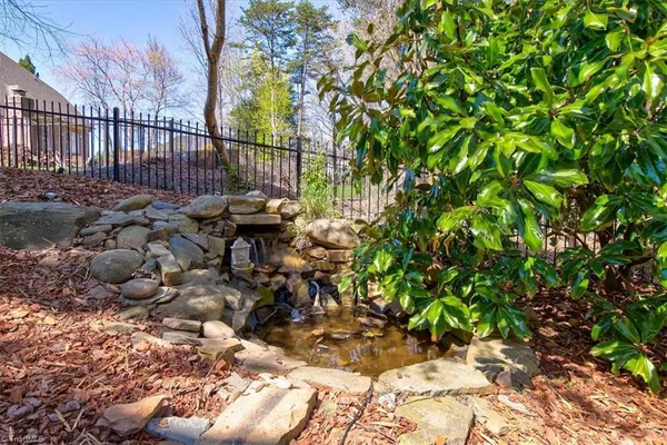 $815,000 | 7626 Henson Forest Drive, Summerfield, NC 27358