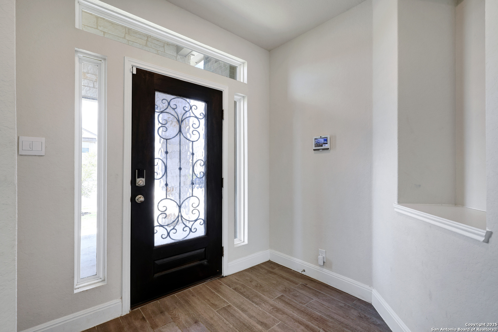 618 Bronze Streme Cibolo, TX 78108 - Photo 2 of 27 a view of an entryway door