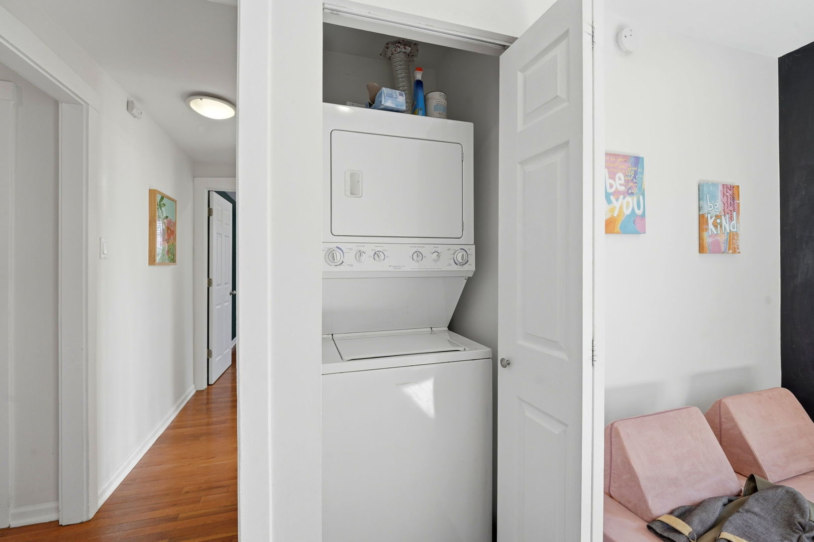 132 Clyde Avenue, Unit 3 Evanston, IL 60202 - Photo 14 of 29