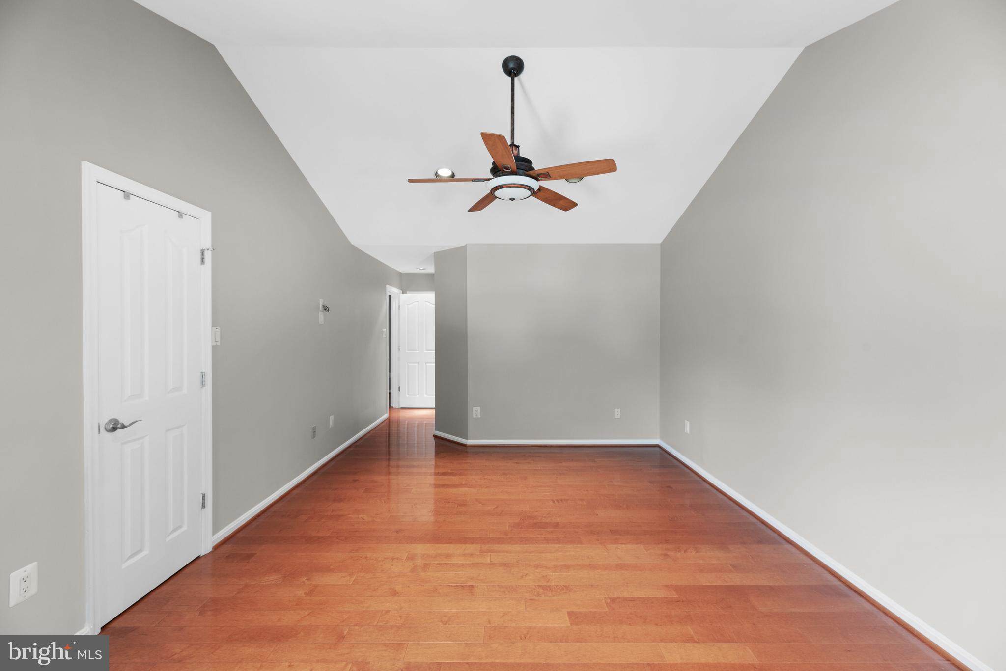 6478 Empty Song Road Columbia, MD 21044 - Photo 20 of 47 Bedroom