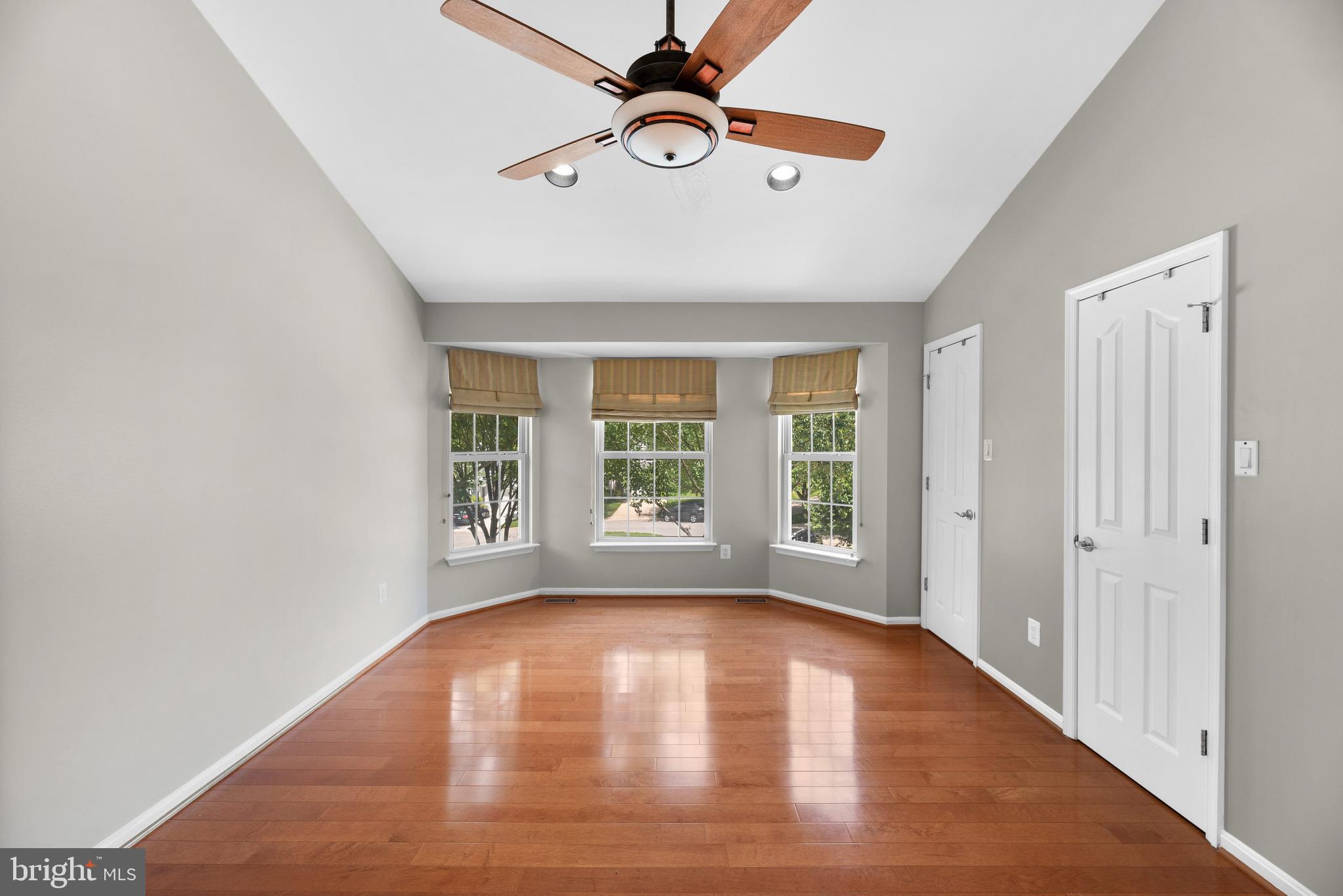 6478 Empty Song Road Columbia, MD 21044 - Photo 22 of 47 Bedroom
