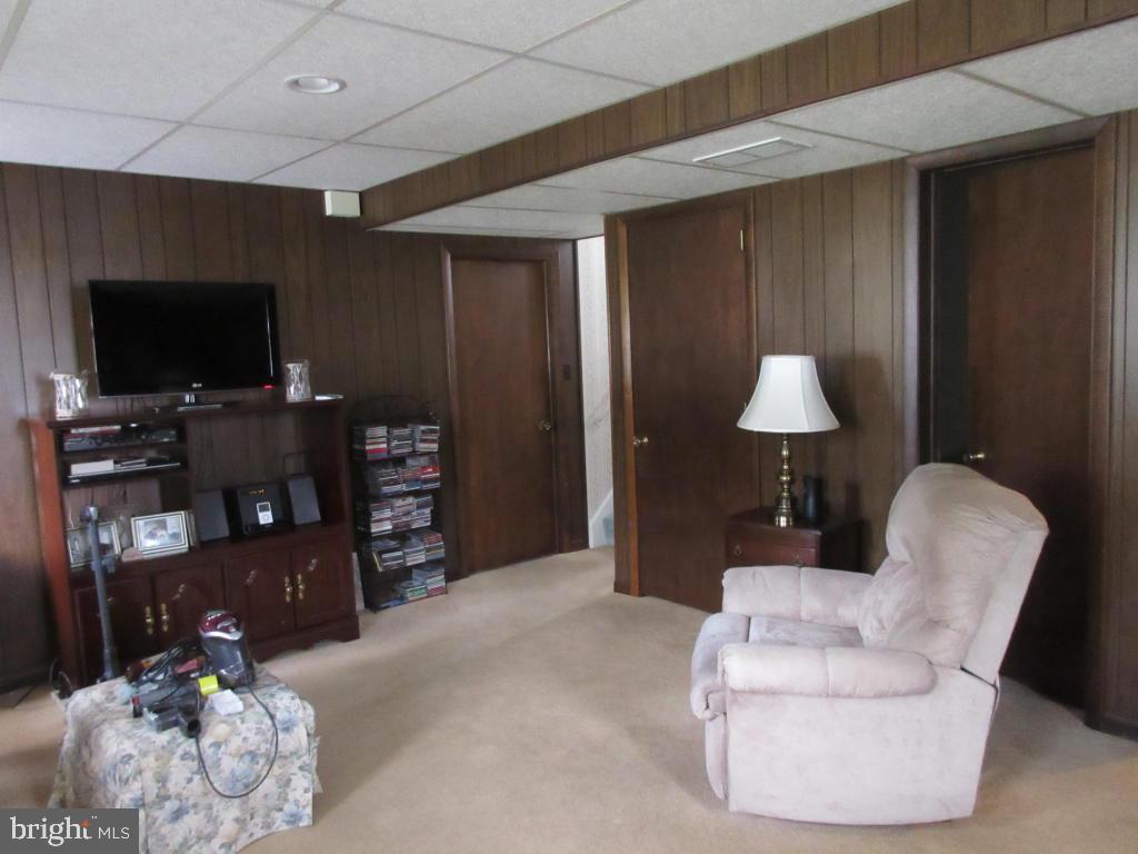 2129 Brockton Road Lancaster, PA 17601 - Photo 13 of 14 Gallery Image 13