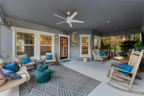 $599,900 | 6058 Fishhawk Crossing Boulevard, Lithia, FL 33547