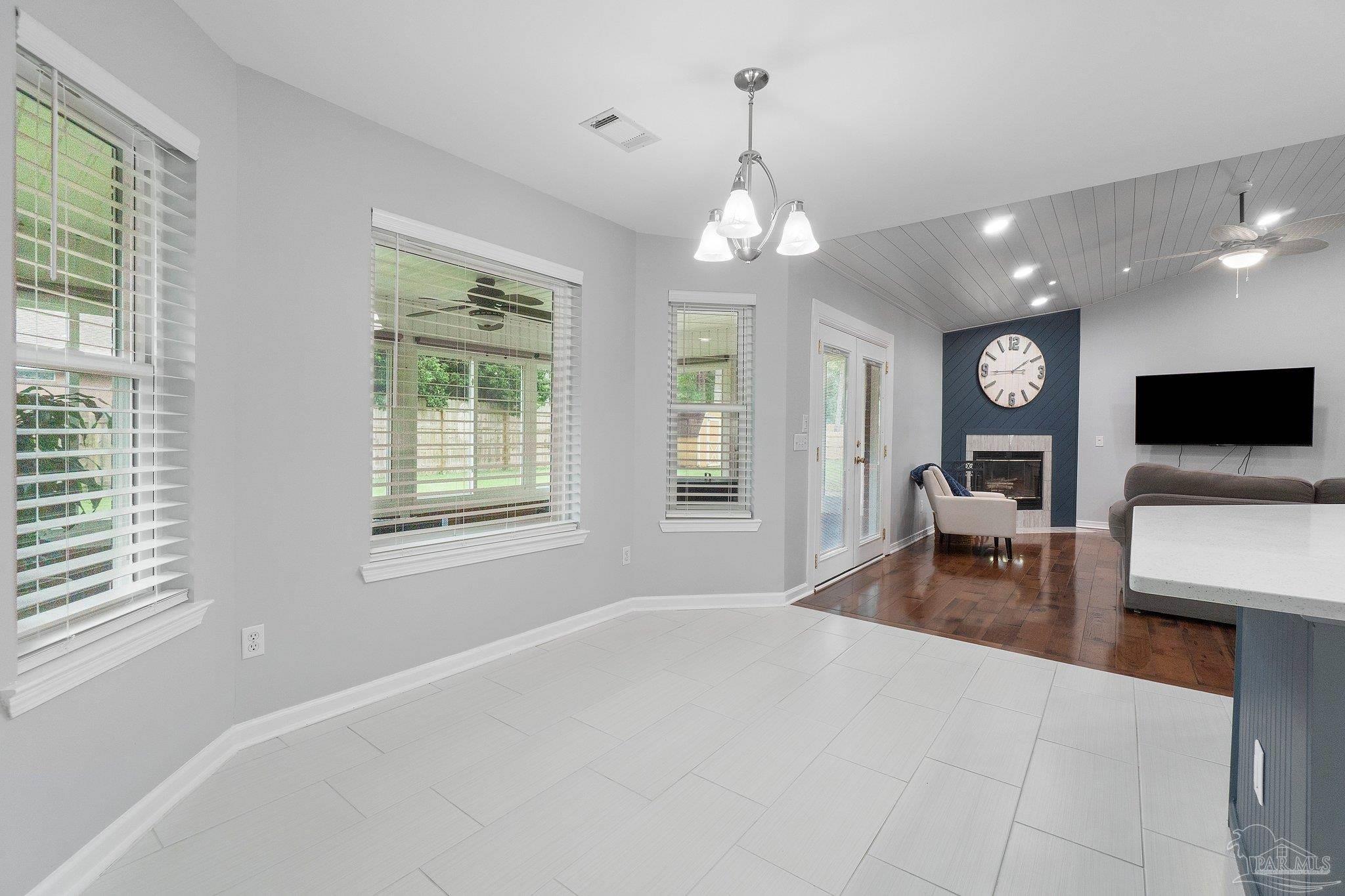 1052 Ashley Road Milton, FL 32583 - Photo 7 of 36 Gallery Image 7