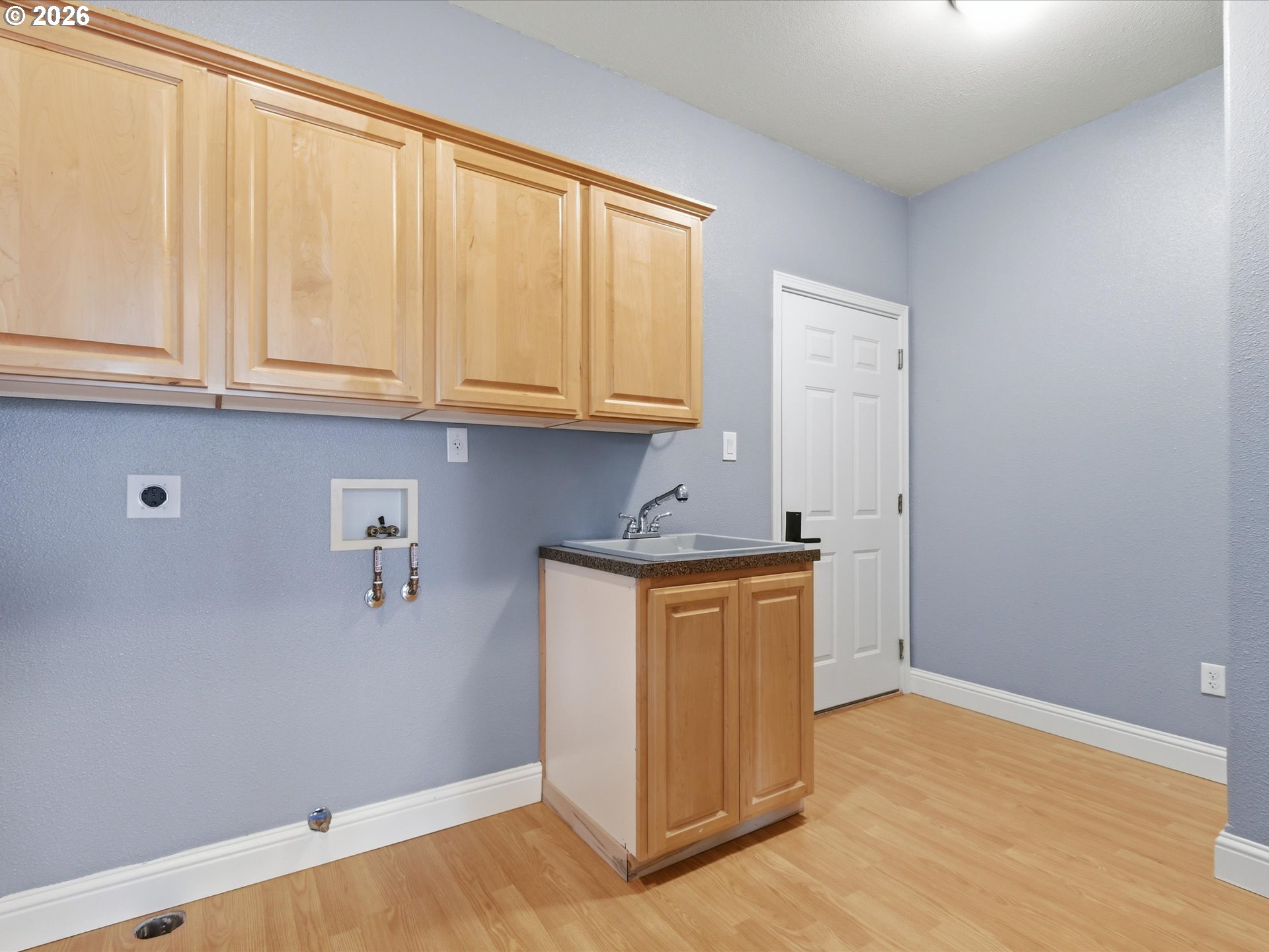 195 Rockwood Road Kalama, WA 98625 - Photo 16 of 47 Laundry