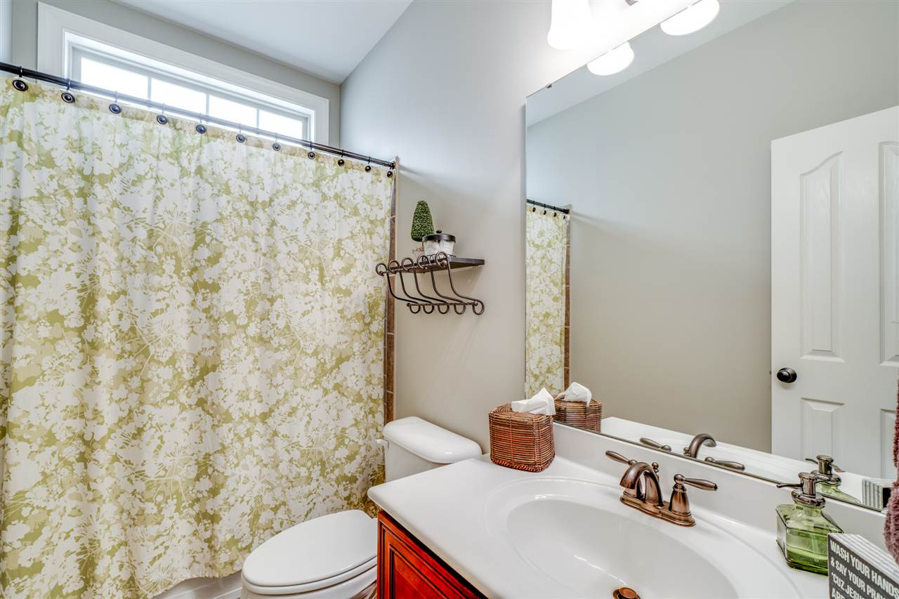 401 Rensford Place Cary, NC 27513 - Photo 11 of 30 1st floor FULL bath with tile floor & tub/shower combo Bathroom