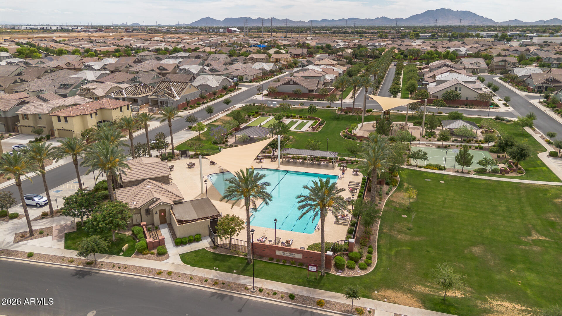 4245 East Jesse Street Gilbert, AZ 85295 - Photo 23 of 45 an aerial view of residential houses with outdoor space and ocean view