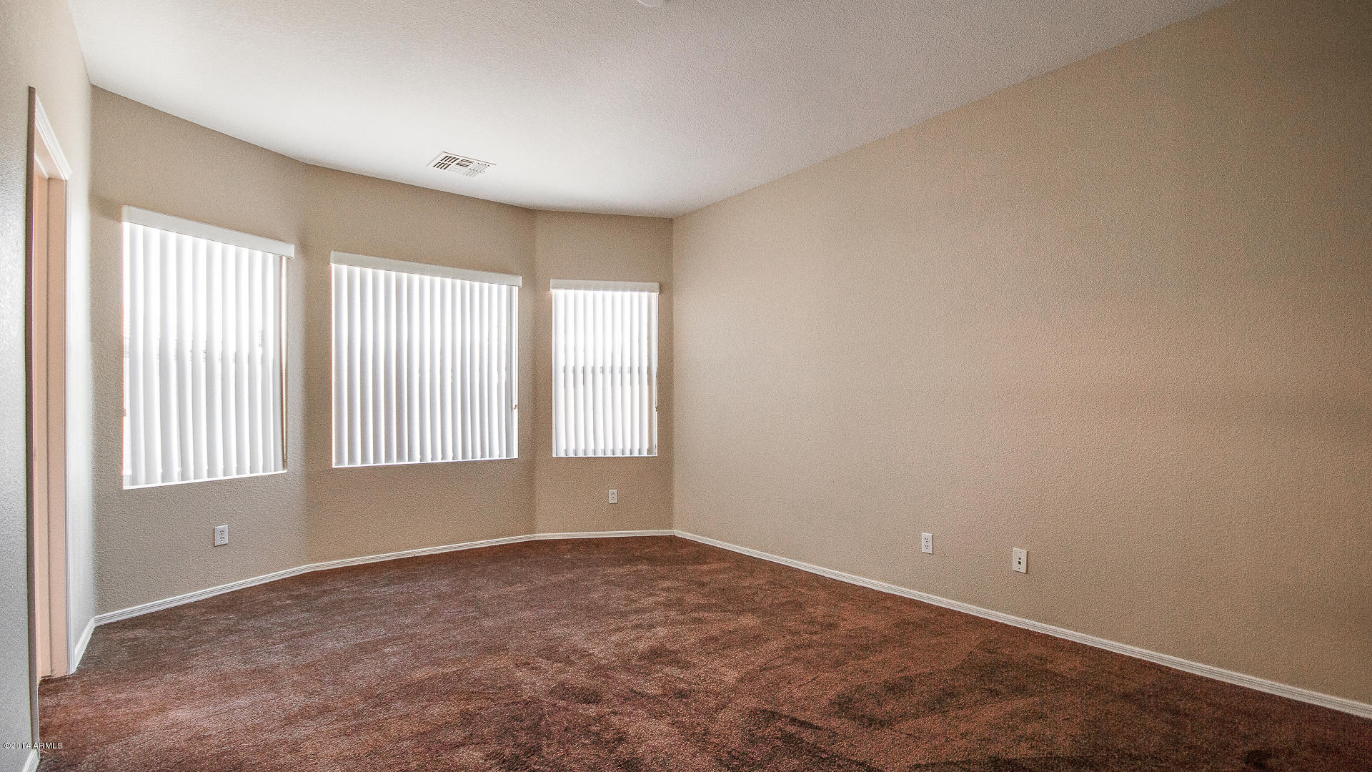 9328 West Milkweed Loop Phoenix, AZ 85037 - Photo 13 of 23 15