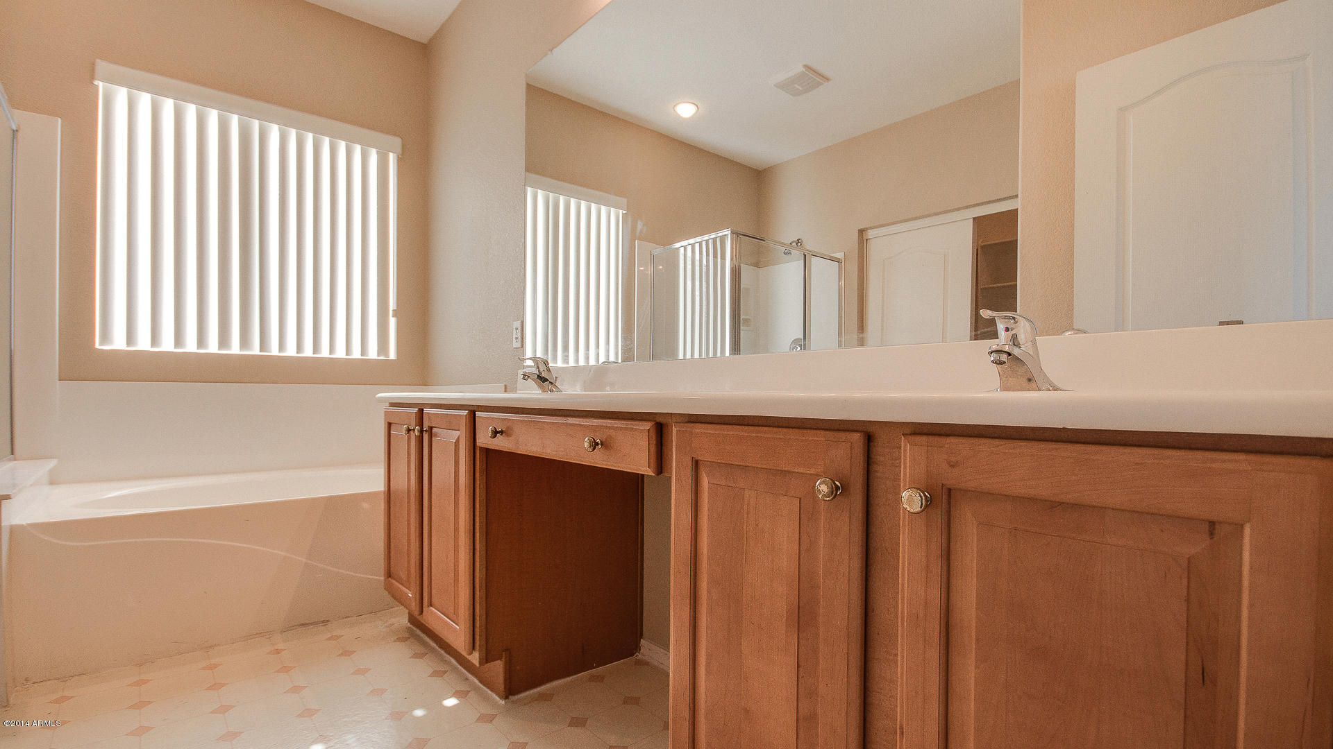 9328 West Milkweed Loop Phoenix, AZ 85037 - Photo 16 of 23 18