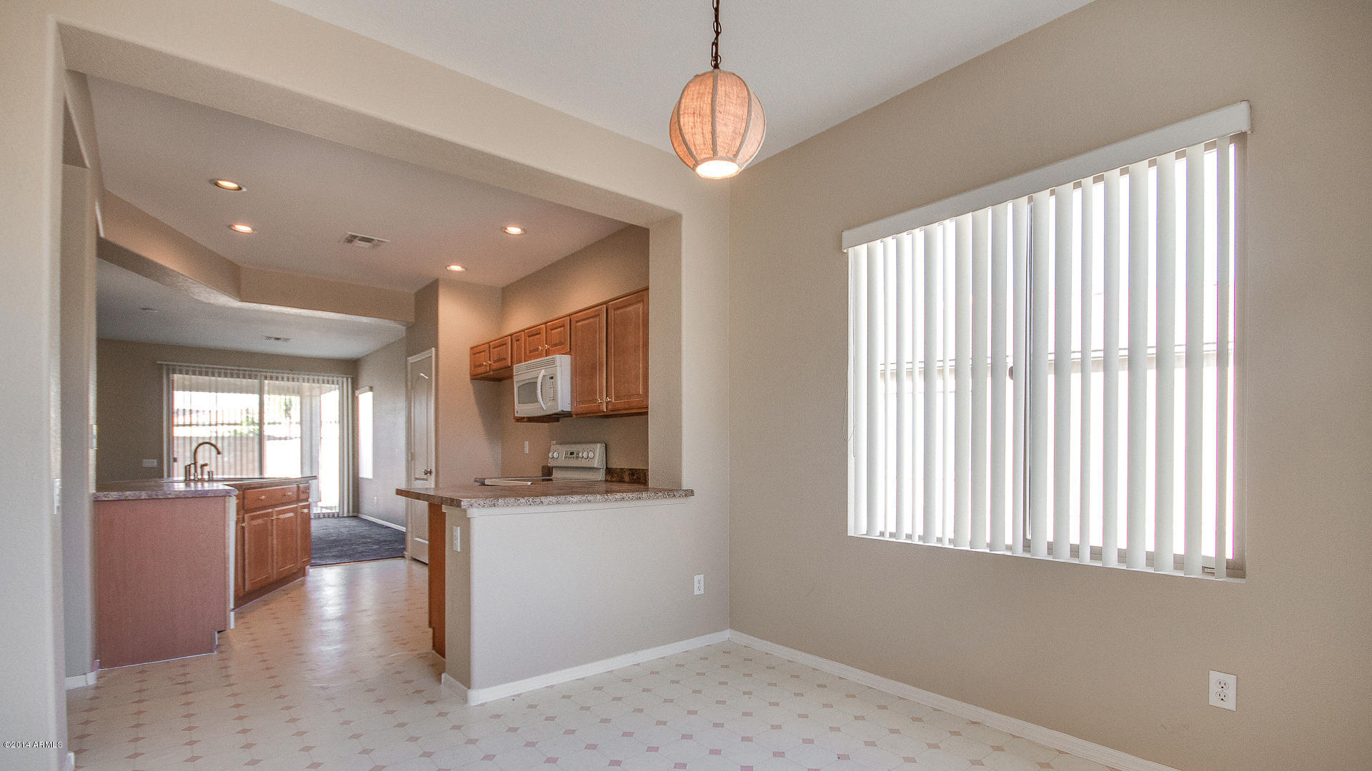 9328 West Milkweed Loop Phoenix, AZ 85037 - Photo 6 of 23 8