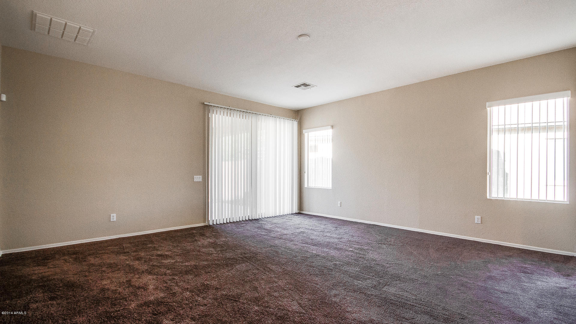 9328 West Milkweed Loop Phoenix, AZ 85037 - Photo 10 of 23 12