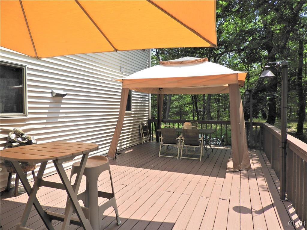 519 Starling Court Bushkill, PA 18324 - Photo 3 of 35 Gallery Image 3