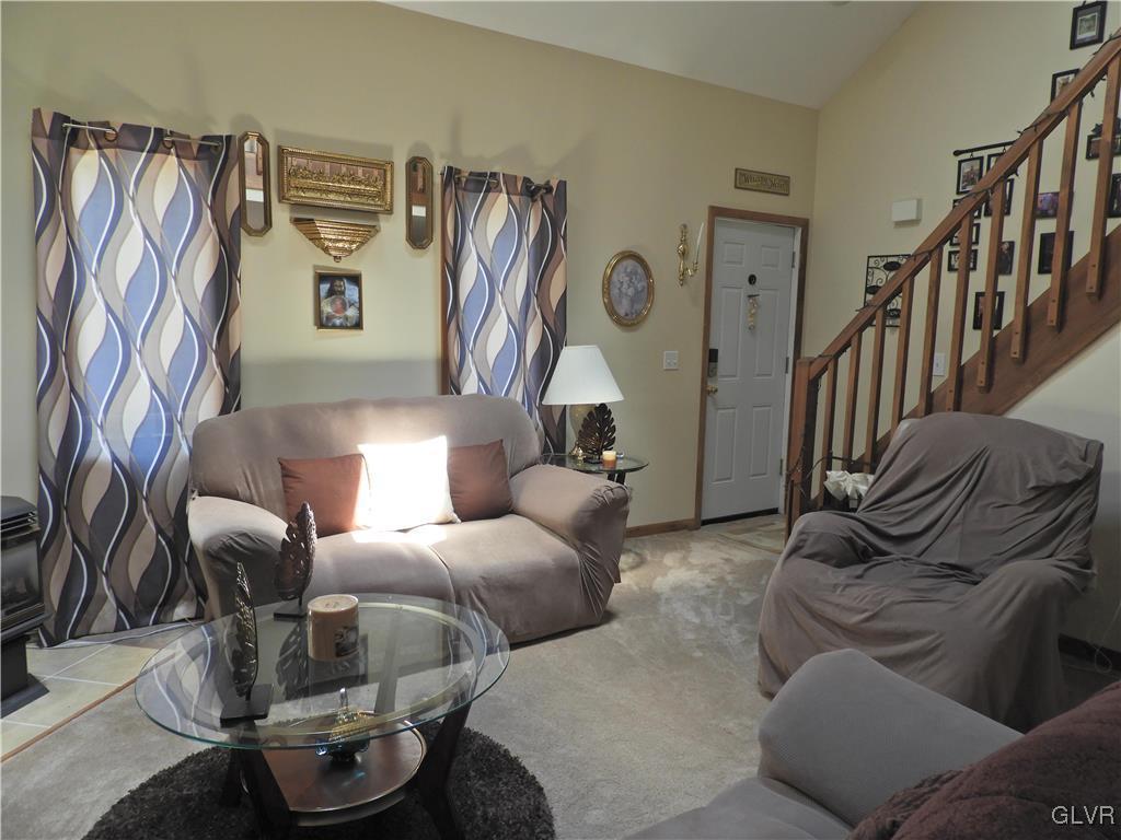 519 Starling Court Bushkill, PA 18324 - Photo 8 of 35 Gallery Image 8