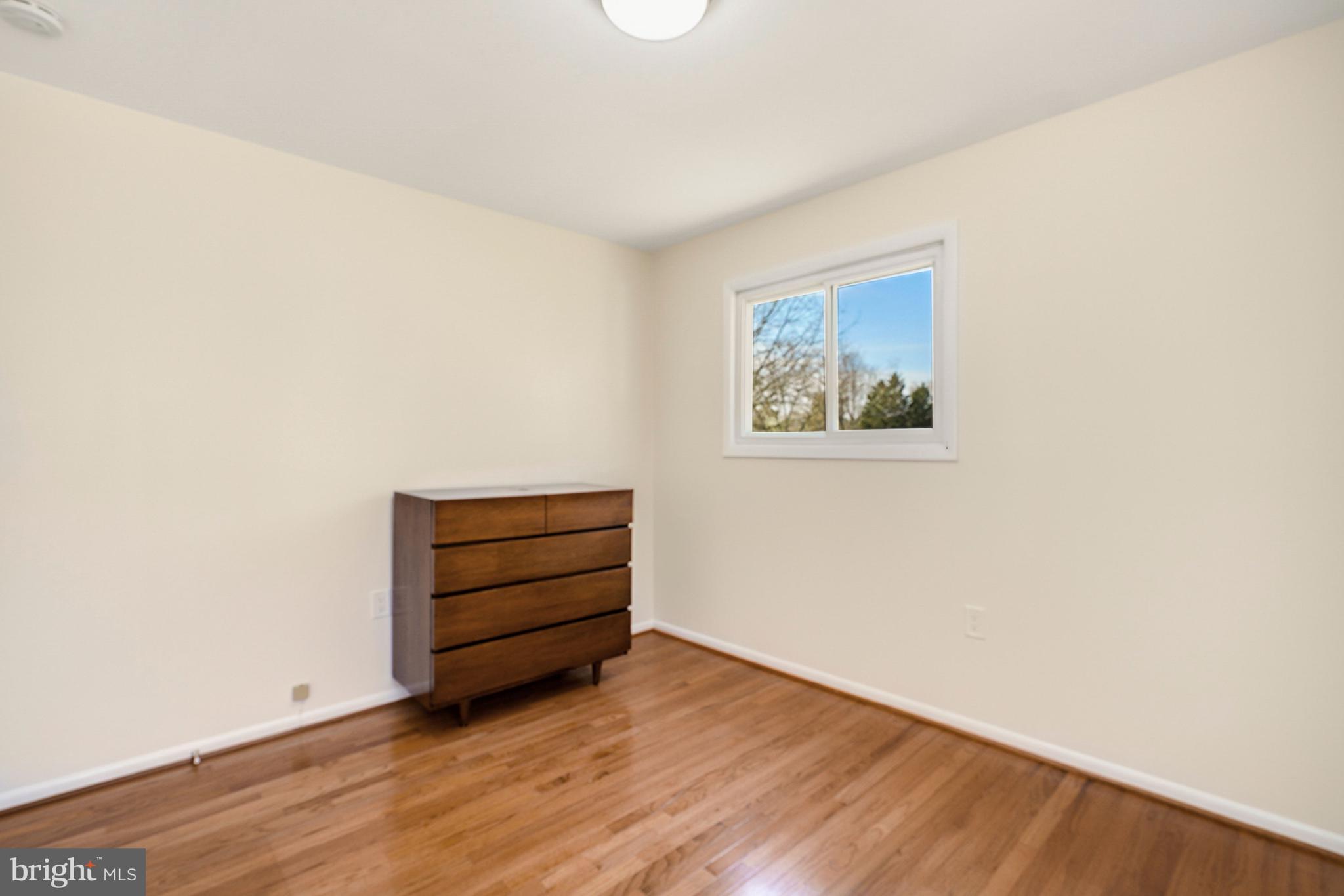 10312 Angora Drive Cheltenham, MD 20623 - Photo 17 of 35 Queen size Bedroom #2