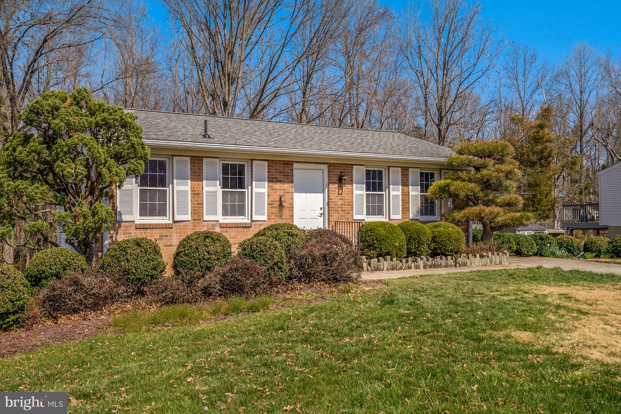 10312 Angora Drive Cheltenham, MD 20623 - Photo 4 of 35 NEW Roof (2020)
