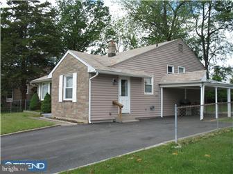 107 Marianville Road Aston, PA 19014 - Photo 2 of 12 Exterior Side