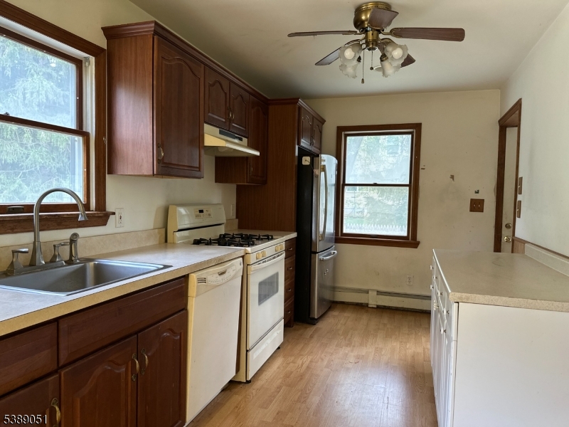 9 Longview Avenue Randolph, NJ 07869 - Photo 8 of 18